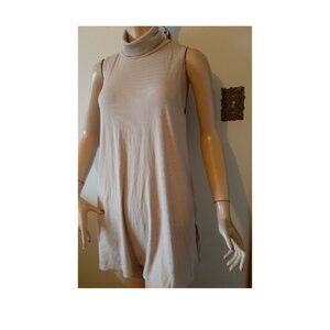 Corner Clothing Beige Tunic Top Women's Large New with Tags